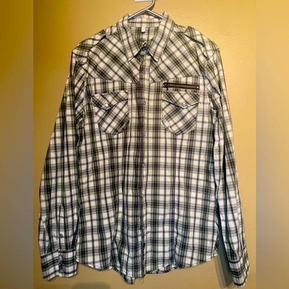 Guess long sleeved snap button down plaid shirt 2/15$ - Picture 1 of 16